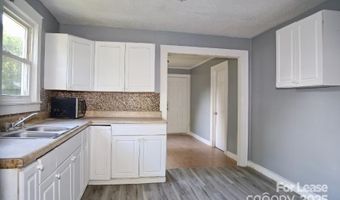 615 Marion St, Badin, NC 28009