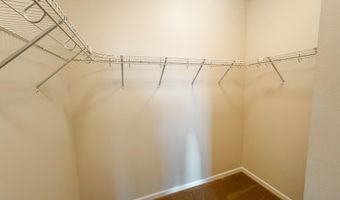 2205 Green Hills Dr 1403, Ames, IA 50014