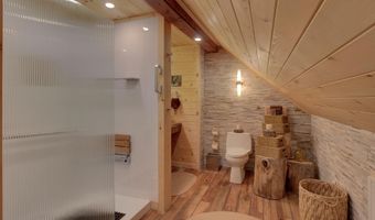 635 Firehouse Rd, Alburgh, VT 05440