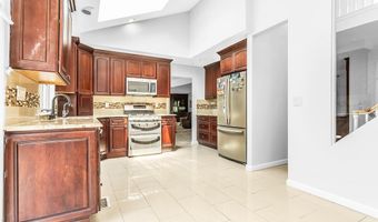 83 The Dell, Albertson, NY 11507