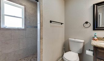 807 NW 4th St, Andrews, TX 79714