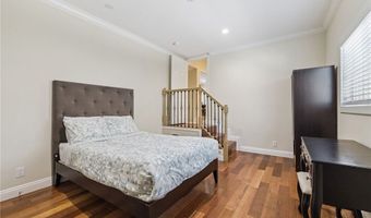 2104 Crenshaw Blvd, Los Angeles, CA 90016