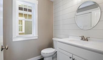 4 Cortland Pl, Standish, ME 04084