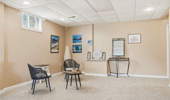 5010 Northfield Dr, Adams Twp., PA 15044
