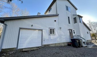 182 Claremont Dr, Albrightsville, PA 18210