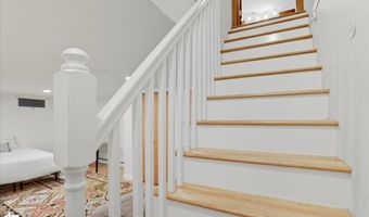 12840 Saunders Rd, Anchorage, AK 99516