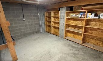 3 Matney Ln, Bella Vista, AR 72715