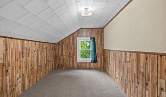 6544 Mohawk Rd, Allenton, WI 53002