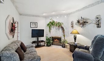 24 Symphony Ave, Bayville, NJ 08721