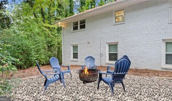 204 Cold Creek Dr, Alpharetta, GA 30009