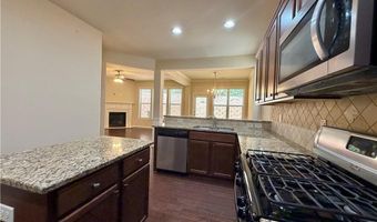 6215 Crested Moss Dr, Alpharetta, GA 30004