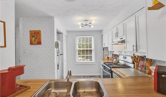 510 Lexington Dr, Aliquippa, PA 15001