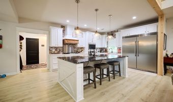 28244 S Sardis Rd, Bauxite, AR 72011