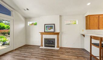 426 Parkside Dr, Ashland, OR 97520