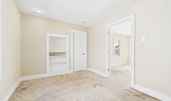 705 E 27th St, Anderson, IN 46016