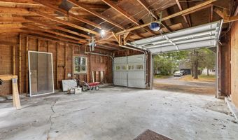 28 Colony Rd, Augusta, ME 04330