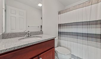 3 Riverview Ct 3, Brookfield, CT 06804