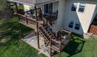 16657 Sandstone Cir, Basehor, KS 66007