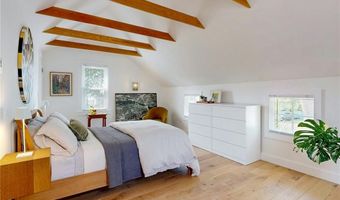 129 Cedar Ave, East Providence, RI 02915