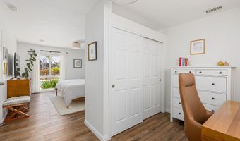 8224 Harton Pl, San Diego, CA 92123