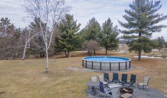 8716 FOUNTAIN GROVE Rd, Amherst, WI 54406