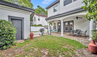 1031 GUERNSEY St, Orlando, FL 32804