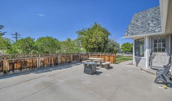 1811 Helman Dr, Gardnerville, NV 89410