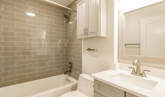 7706 HAYNES POINT Way N, Alexandria, VA 22315