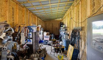 1050 SE 8th St, Atkins, AR 72823