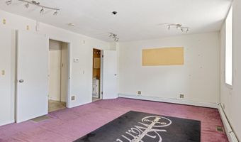 7026 RIDGE Ave, Philadelphia, PA 19128