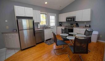 10 Groveway 10, Clinton, CT 06413