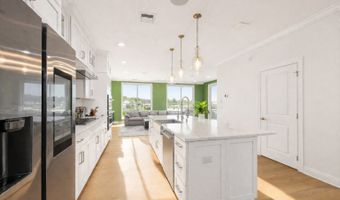 5 Brentwood Cir, Danbury, CT 06810