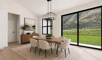 605 Rosewood Dr, Bellevue, ID 83313