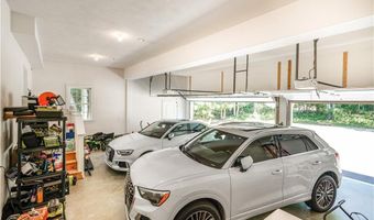 31 Ridge St, Berkley, MA 02779
