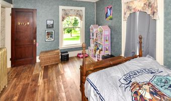75 S South Park St, Bangor, ME 04401