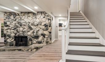 5346 Montecito Ave, Santa Rosa, CA 95404