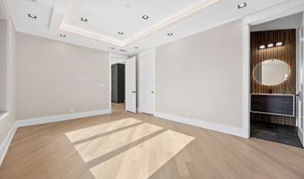 1801 N Clarence Ave, Arlington Heights, IL 60004