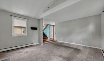 2 Sequoia Dr, Cromwell, CT 06416