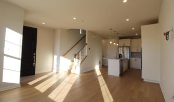 22383 ROANOKE RISE Ter, Ashburn, VA 20148