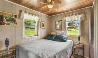 4492 E Tulip Rd, Bloomfield, IN 47424