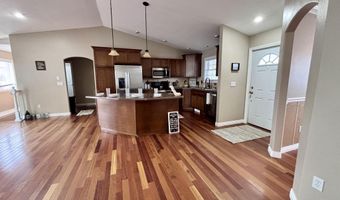 280 Juniper St, Buffalo, WY 82834