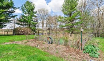 1711 W Church Rd, Alden, WI 54026