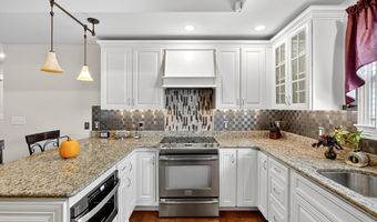 37 SILTSTONE Dr, Dover, DE 19901
