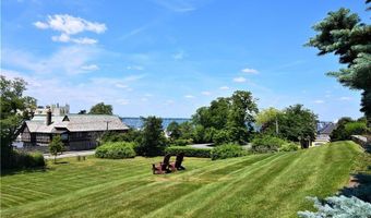 35 Chastellux Ave I, Newport, RI 02840