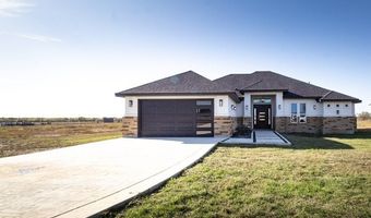 9767 Crow Ln, Adkins, TX 78101