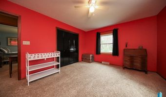 48224 266th St, Brandon, SD 57005