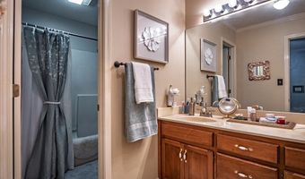 139 Hemlock Rd, Batesville, MS 38606