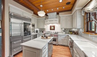13531 Copper Ln, Bigfork, MT 59911