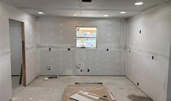 207 NE 2nd St, Adair, OK 74330