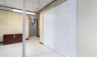 212 S Spruce St, East Providence, RI 02914